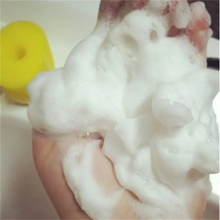 New Deeply Clean Moisturizing Face Wash Foaming Facial Cleanser
