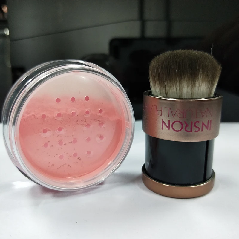 Blush detail