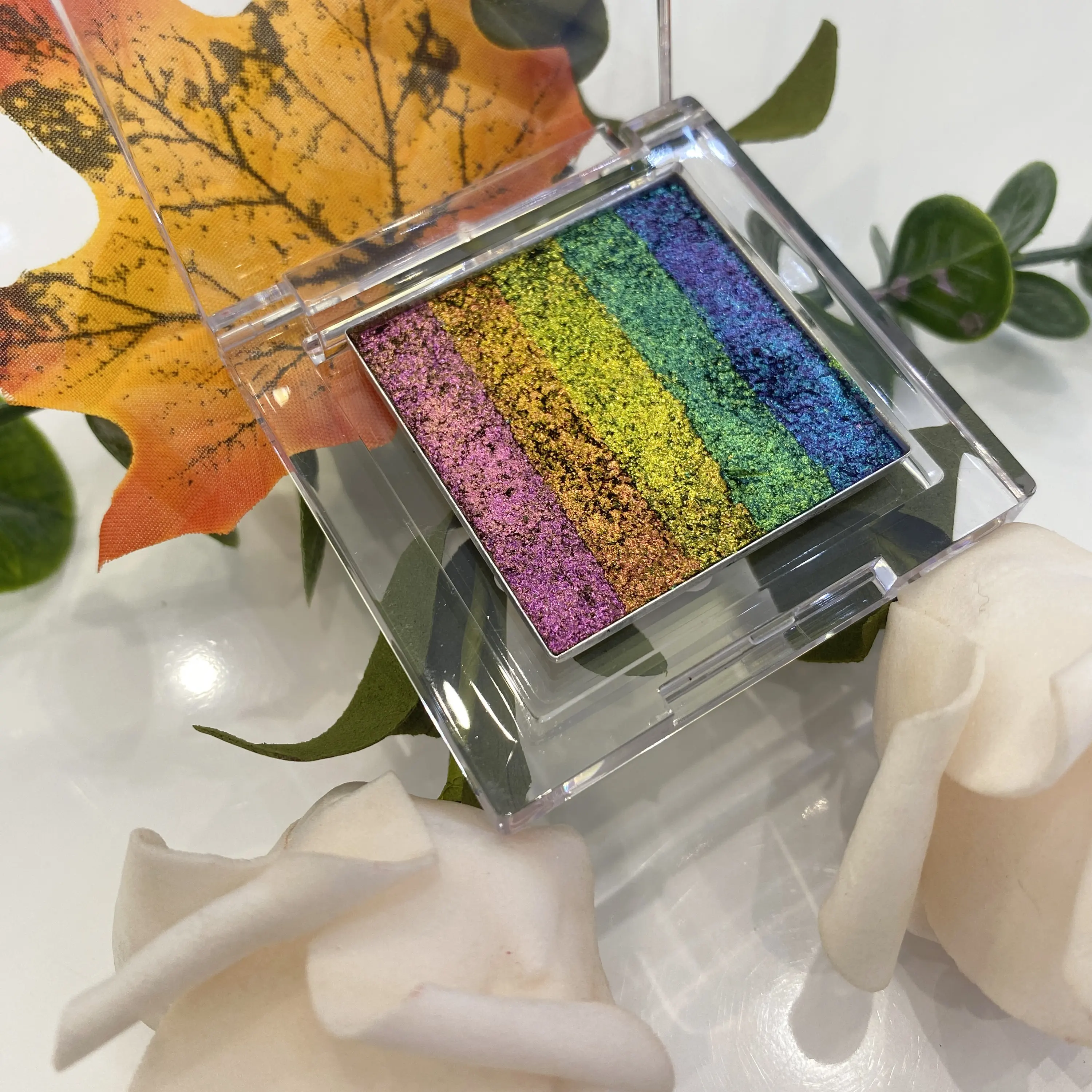 Rainbow Metallic Luminous Dark Eyeshadow Palette OEM Cosmetics Manufacturers Long Lasting Shimmer Eye Makeup Palette