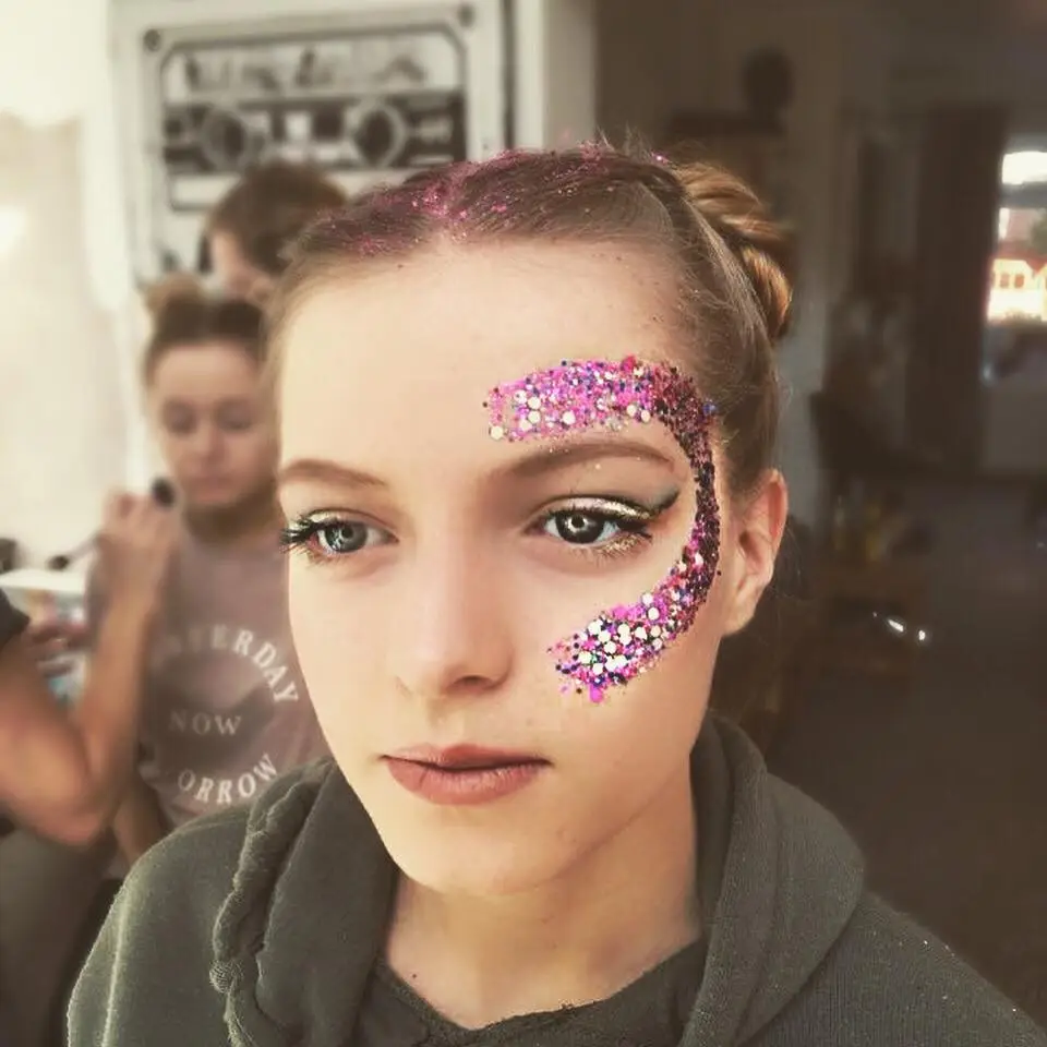 Wholesale Pastel Chunky Glitter Customized Color Chunky Mix Use in Face Body Paint Glitter